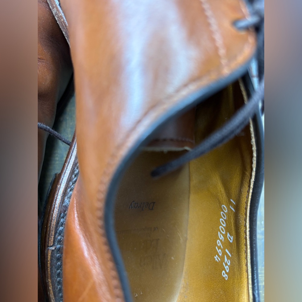 Allen Edmonds Classic Split Toe Cognac Leather Me… - image 2